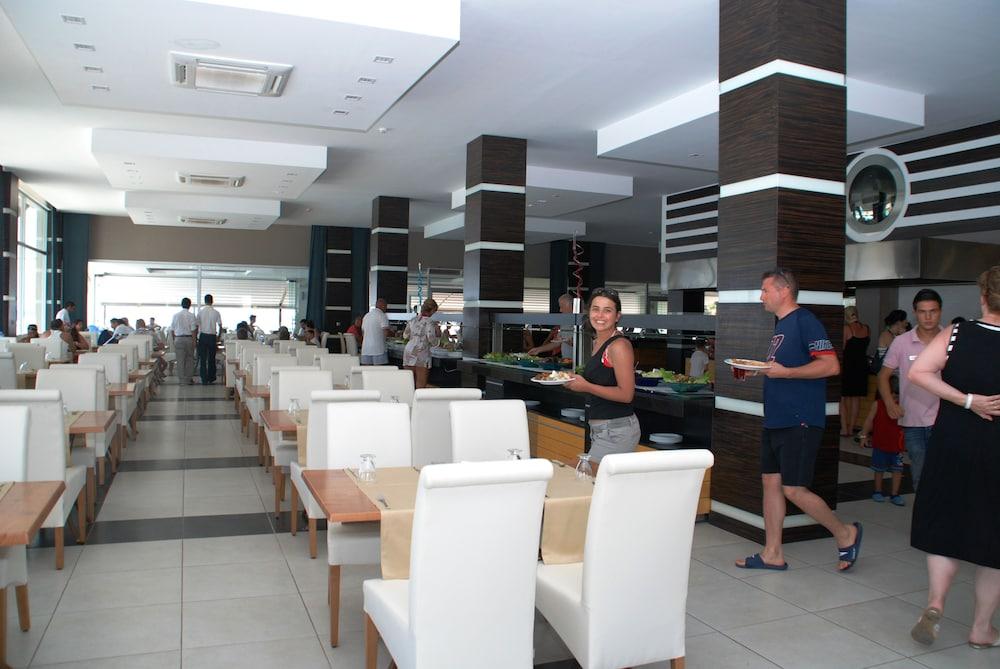Maxima Paradise Resort Özdere Buitenkant foto